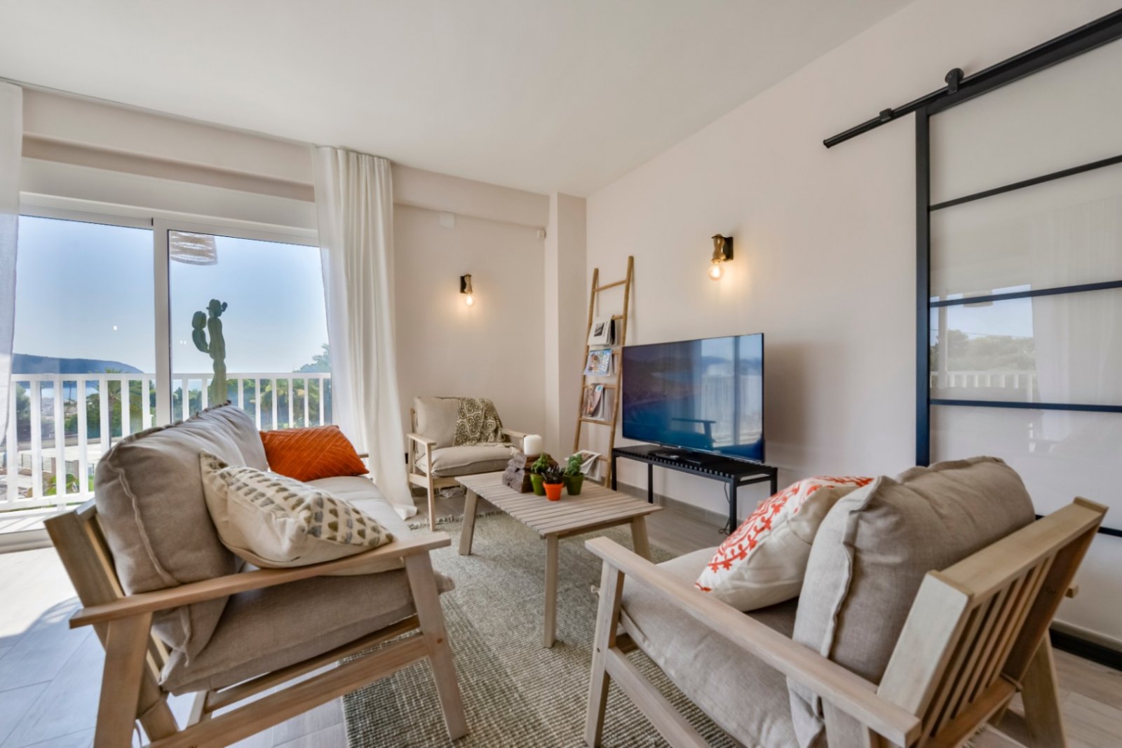 Stilvolle Wohnung in direkter Strandnähe