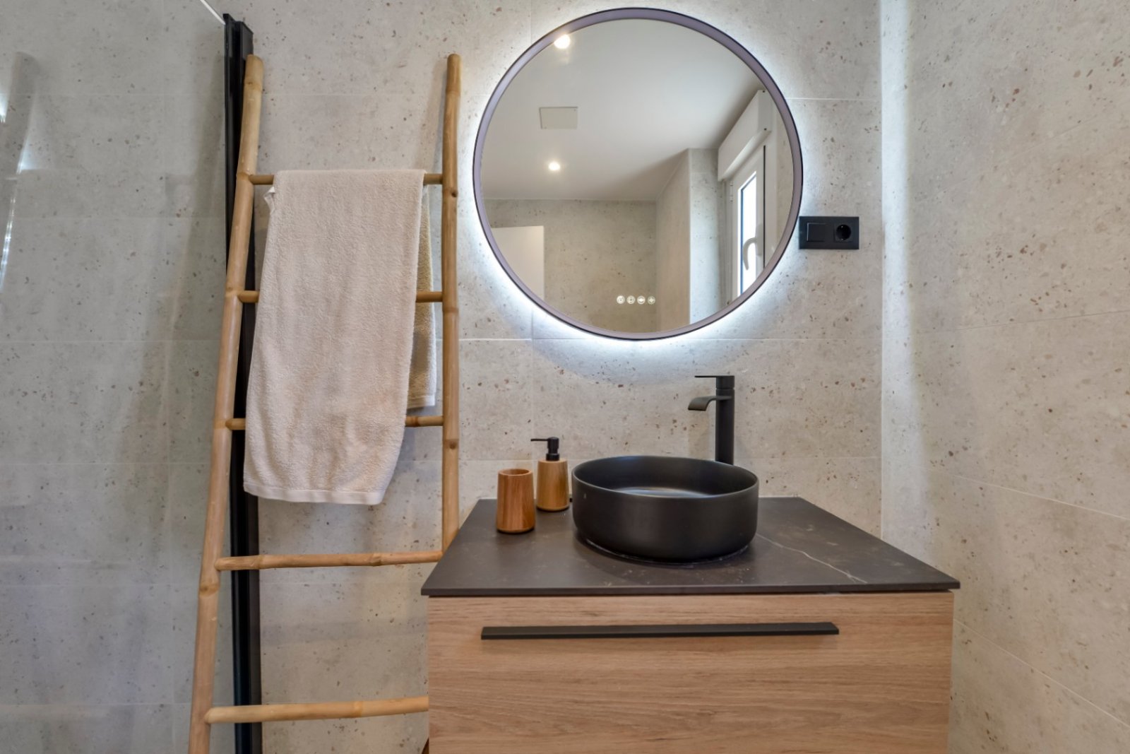 Stilvolle Wohnung in direkter Strandnähe