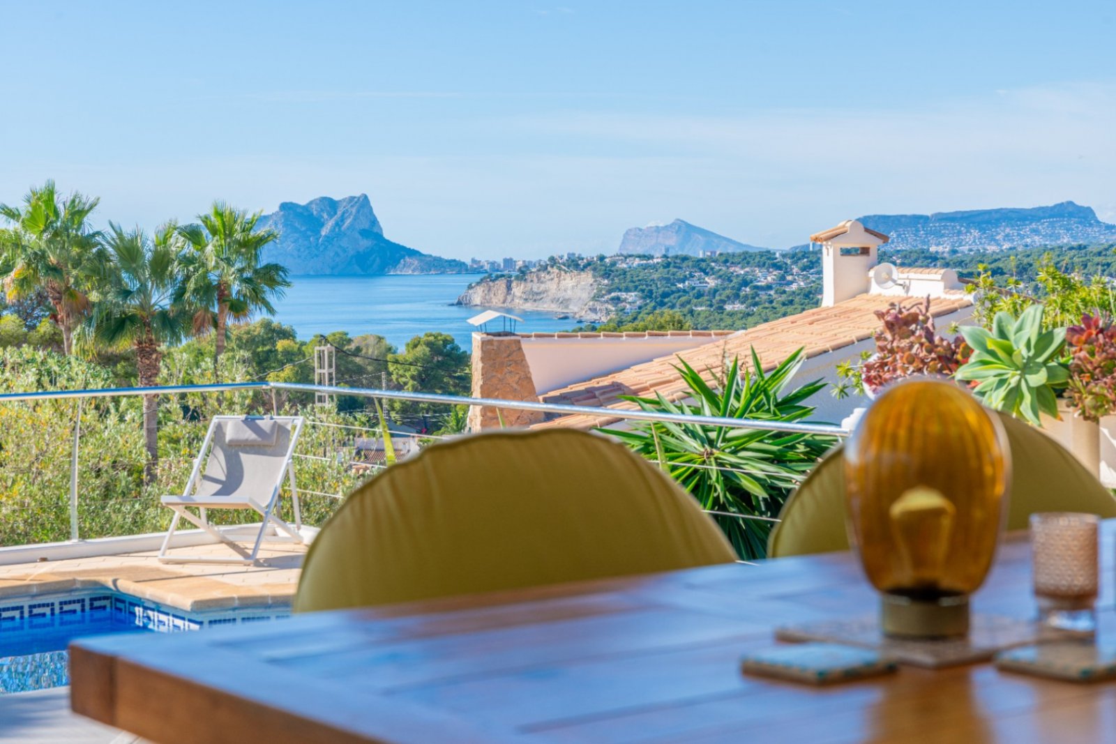 Mediterrane Luxusvilla mit spektakulärem Meerblick