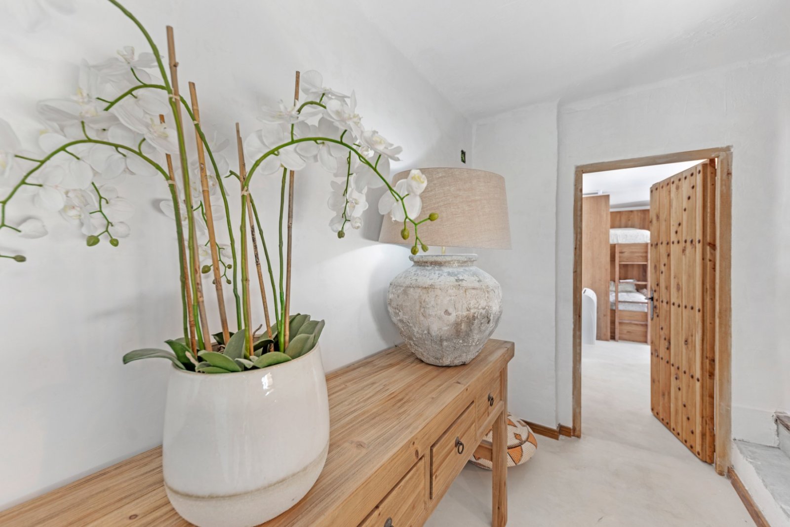 Designvilla mit Panoramablick und Meerfront