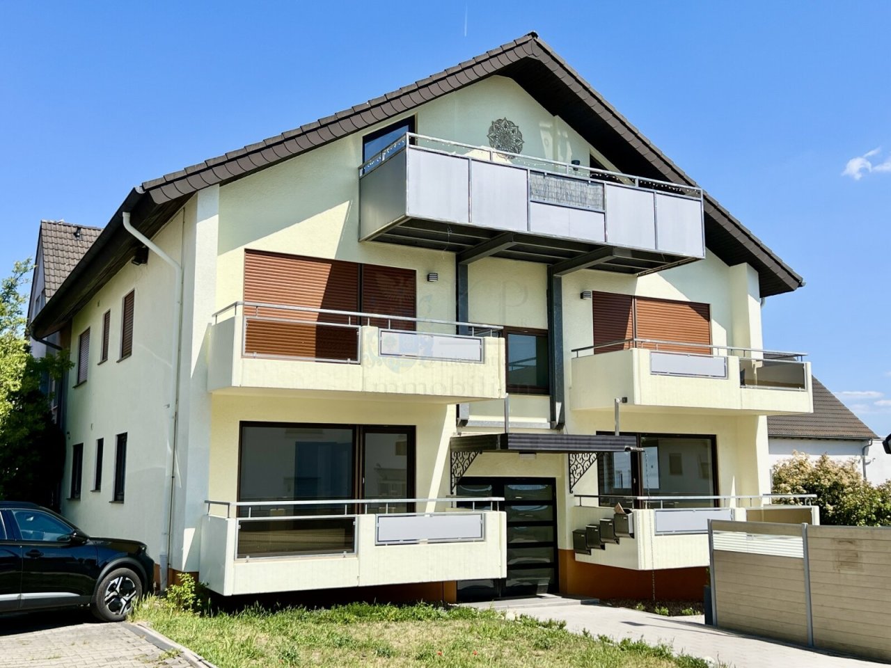HAUSANSICHT HAUSANSICHT