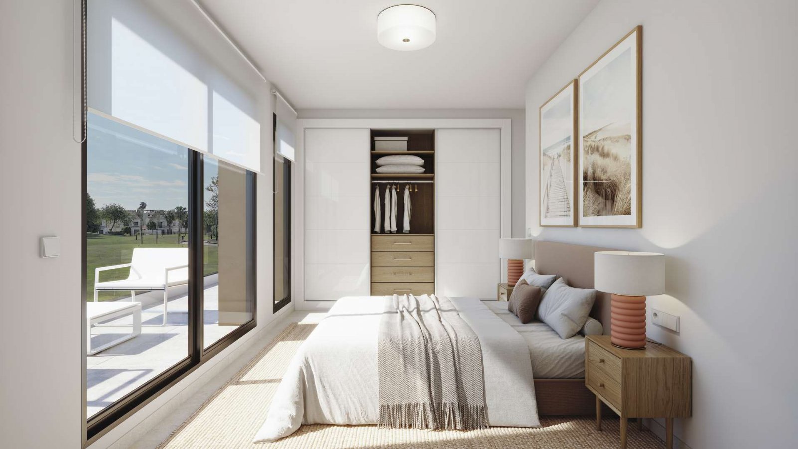 Großartige Villa in erster Golflinie, 3 Minuten vom Strand entfernt