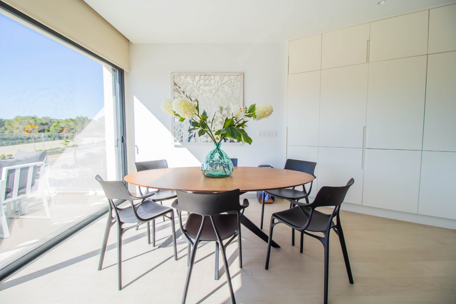   A South Facing, Three Bedroom, First Floor Apartment in Las Colinas Golf Resort, a prestigious 5* resort, with clubhouse, restaurant, bar and sup...