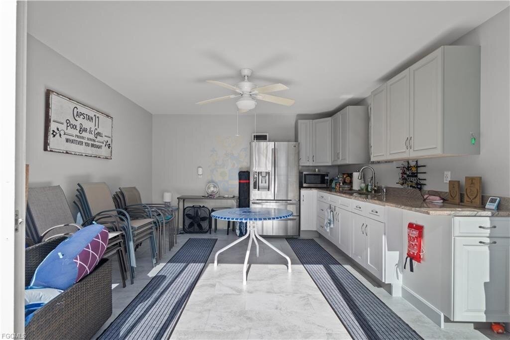 Capstan II: Modernes Wohnen mit Gulf-Access und Poolnähe