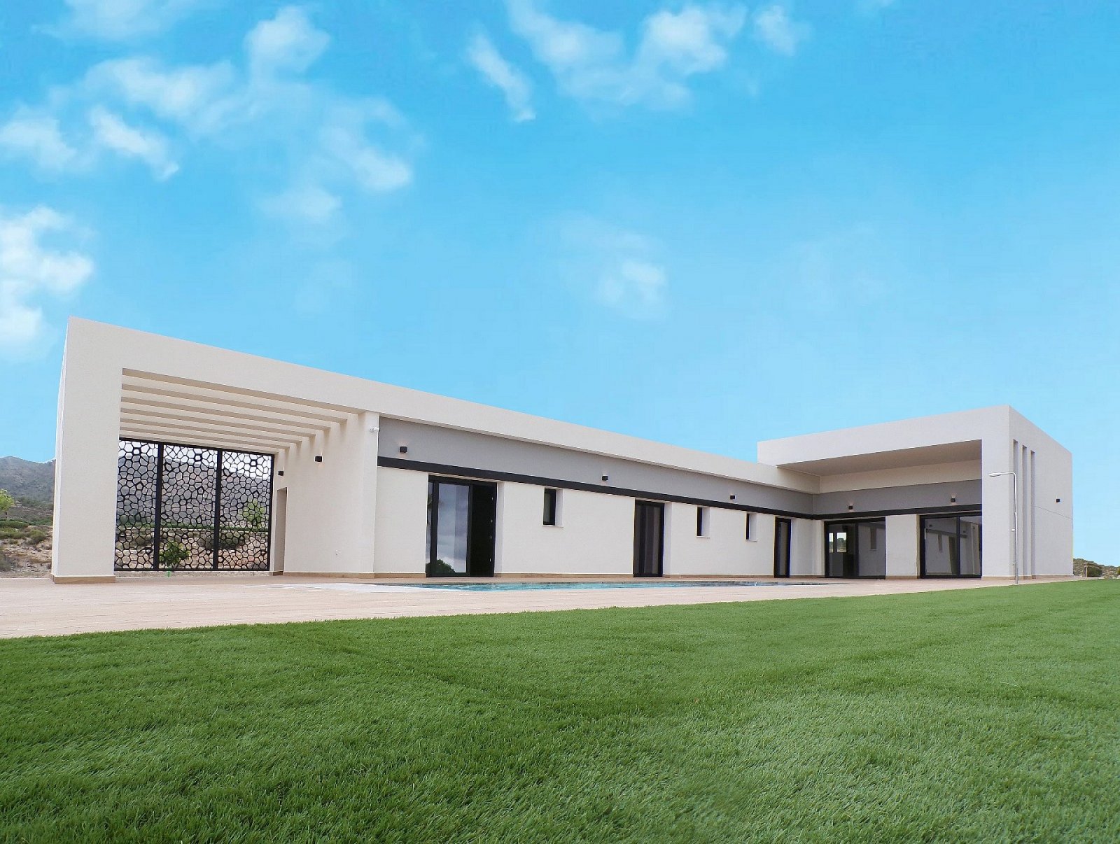 <p>Villa provided with 3 Bedrooms and 2 Bathrooms, private swimming pool and parking space on own plot. </p><p>Villa Bon Sol is a Luxury Three Bedr...