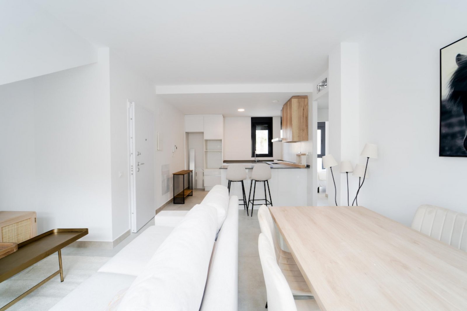 <p>Apartment with garden provided with 2 Bedrooms and 2 Bathrooms, communal swimming pool and parking space on own plot. </p><p>Ontdek deze nieuwbo...