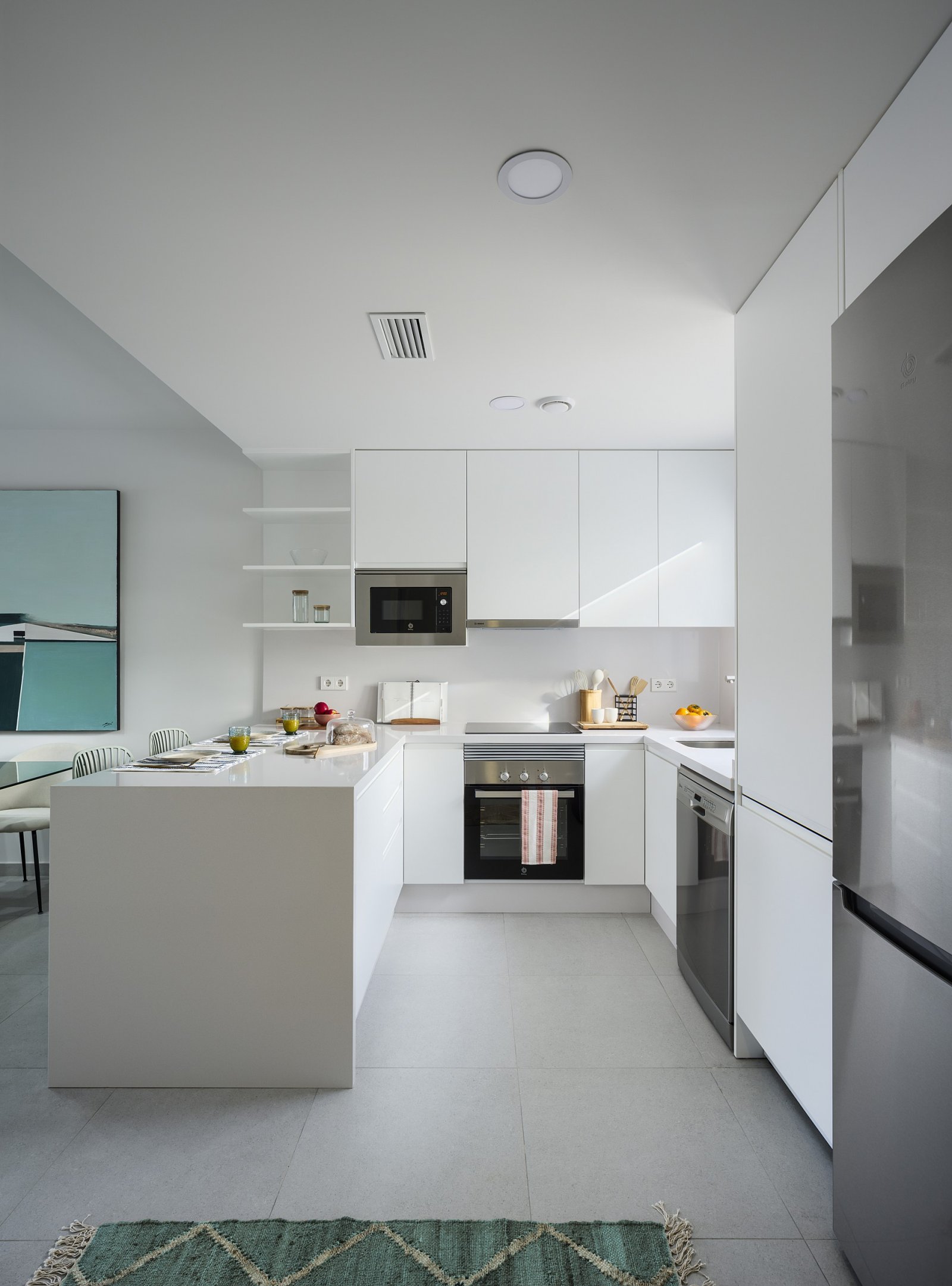 <p>Villa provided with 2 Bedrooms and 2 Bathrooms, communal swimming pool and private parking space within domain. </p>