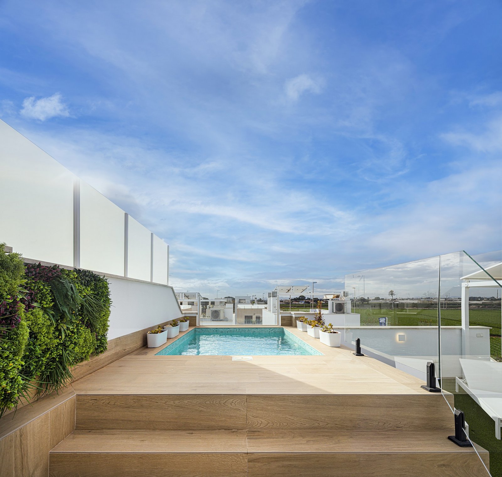 Elegante Wohnungen mit 3 Schlafzimmern, Solarium und eigenem Pool