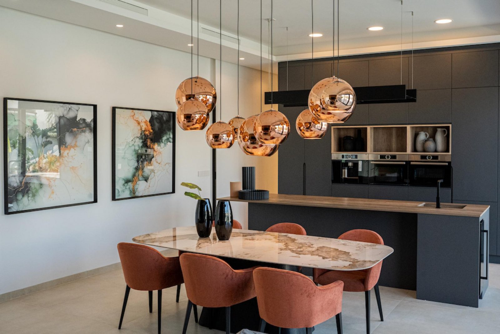 <p>Villa provided with 3 Bedrooms and 3 Bathrooms, private swimming pool and parking space on own plot. </p><p>Discover this beautiful property in ...