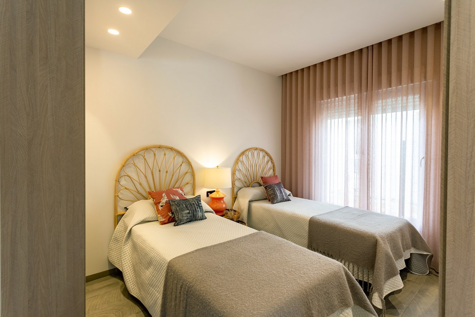 <p>Villa provided with 3 Bedrooms and 2 Bathrooms, private swimming pool and parking space on own plot. </p><p>Grecia II is a modern residential pr...