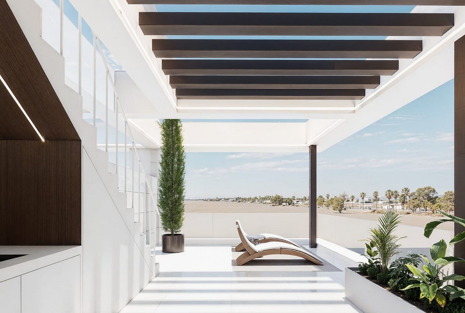 <p>Villa provided with 3 Bedrooms and 3 Bathrooms, optional swimming pool and parking space on own plot. </p><p>The homes are located just 700 metr...