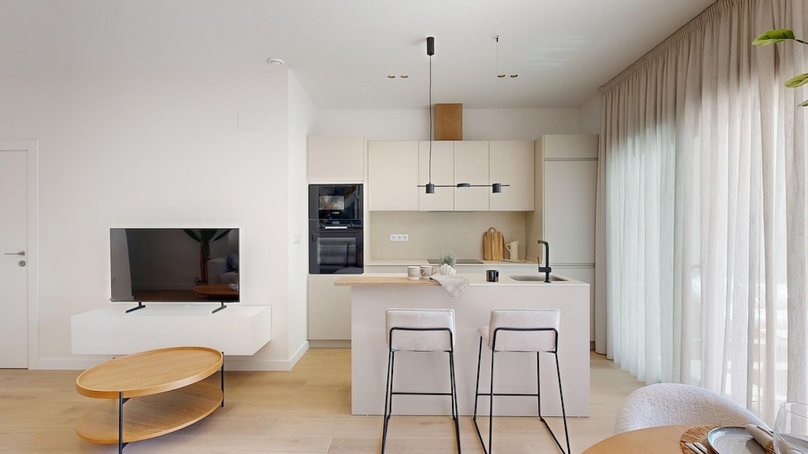 <p>Apartments - solarium provided with 3 Bedrooms and 2 Bathrooms, Jacuzzi swimming pool and ample parking space around the project.. </p><p>Small-...