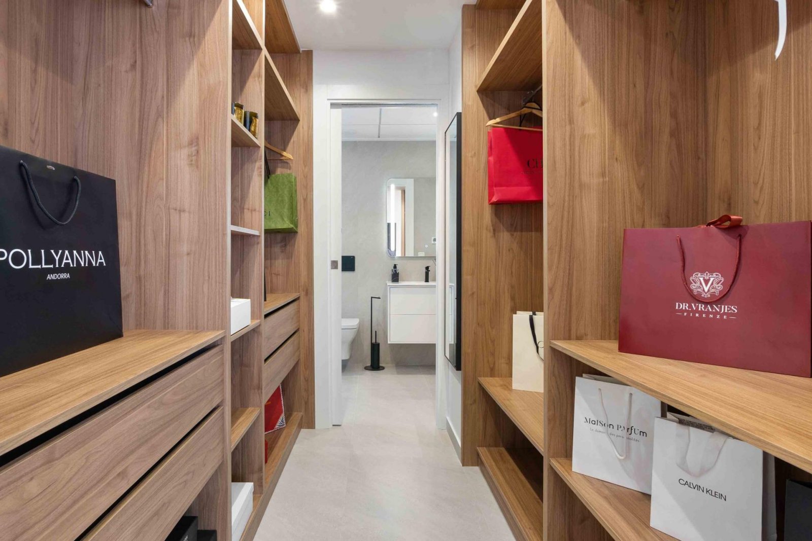 <p>Villa provided with 3 Bedrooms and 3 Bathrooms, private swimming pool and parking space on own plot. </p><p>This residential project consists of...