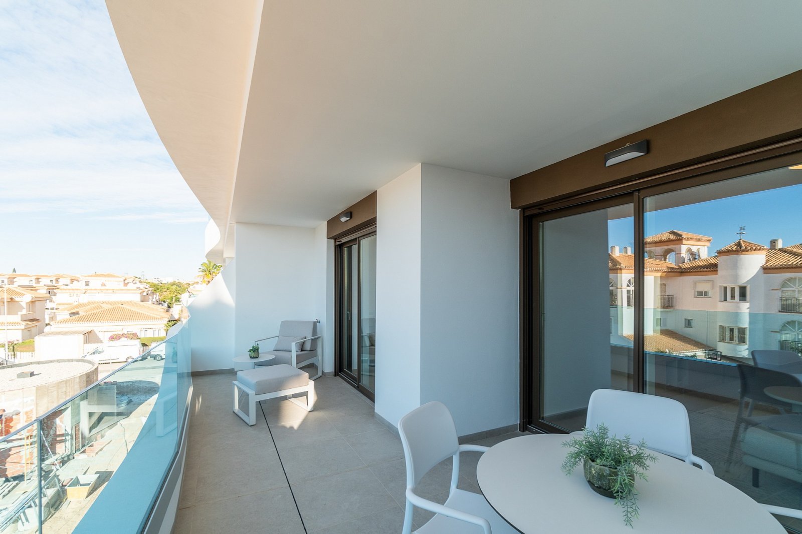 <p>Apartment with terrace provided with 2 Bedrooms and 2 Bathrooms, communal swimming pool and underground parking space with storage room. </p>
