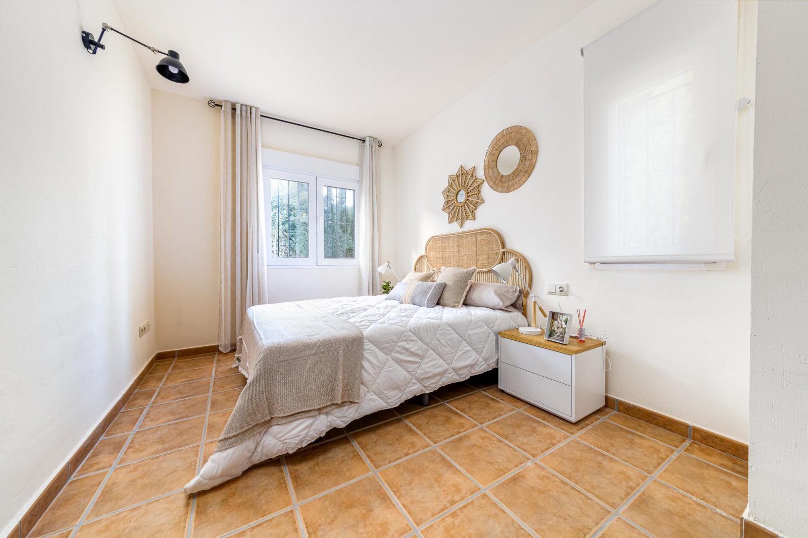 <p>Villa provided with 3 Bedrooms and 2 Bathrooms, optional swimming pool and parking space on own plot. </p><p>The high-quality finished low-rise ...