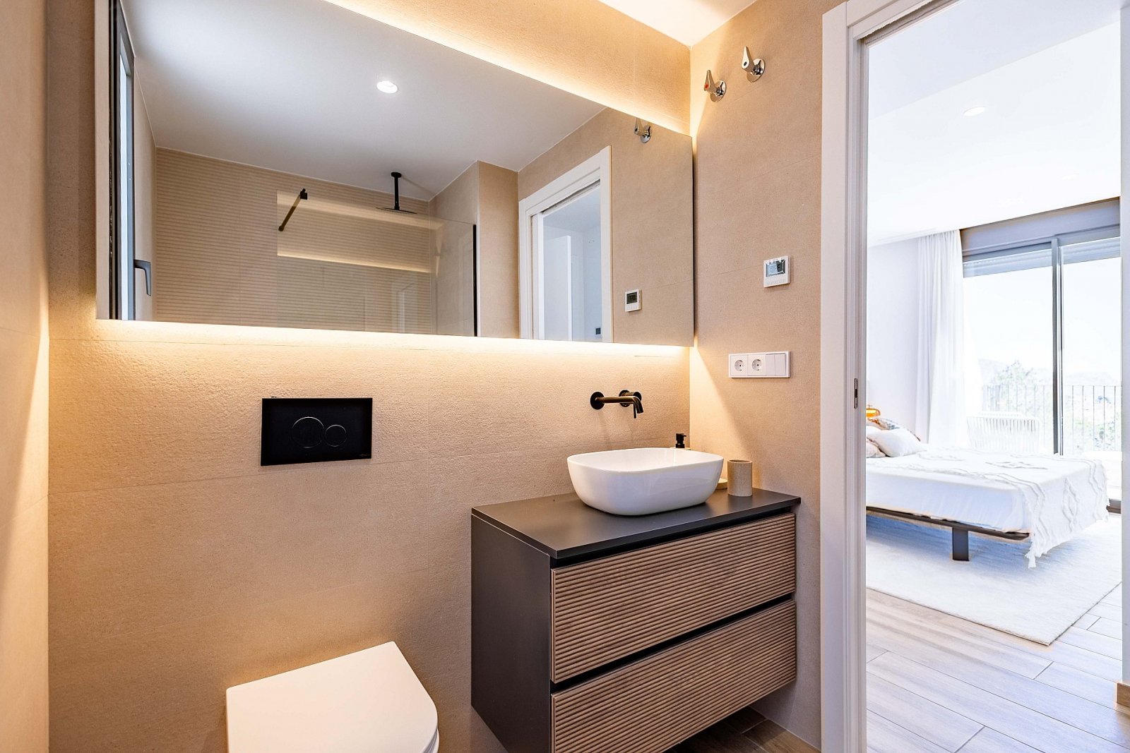 <p>Villa provided with 3 Bedrooms and 2 Bathrooms, optional swimming pool and parking space on own plot. </p><p>Discover these beautiful villas loc...