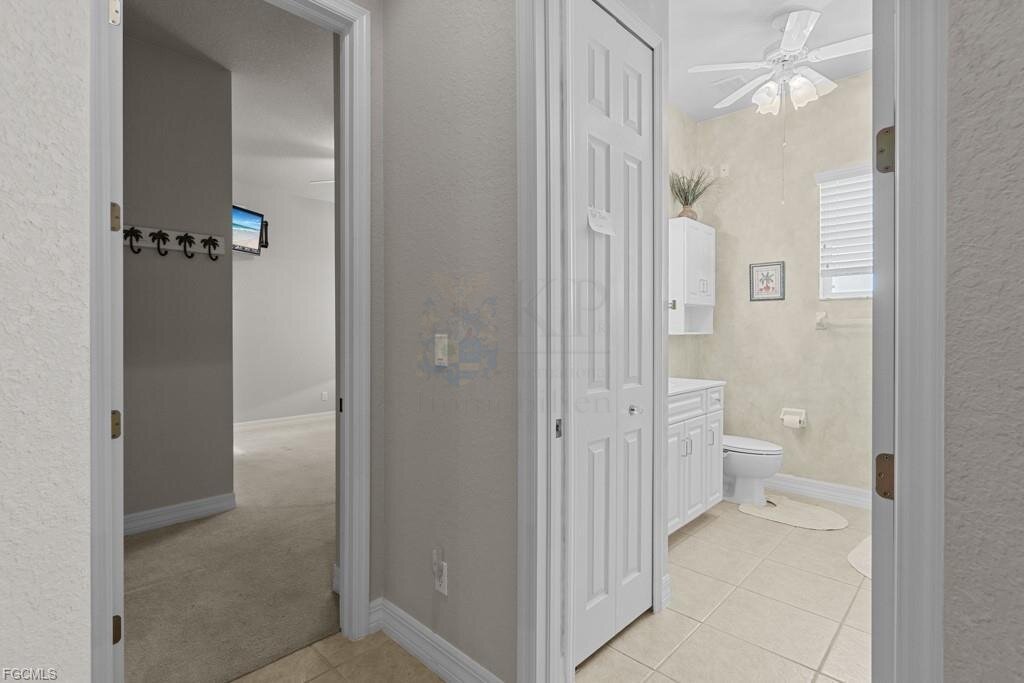 Exklusives Waterfront-Anwesen mit direktem Segelbootzugang – jetzt zum reduzierten Preis!