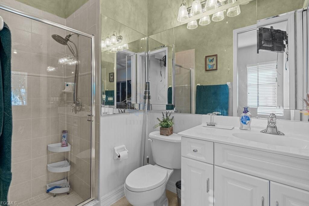 Exklusives Waterfront-Anwesen mit direktem Segelbootzugang – jetzt zum reduzierten Preis!