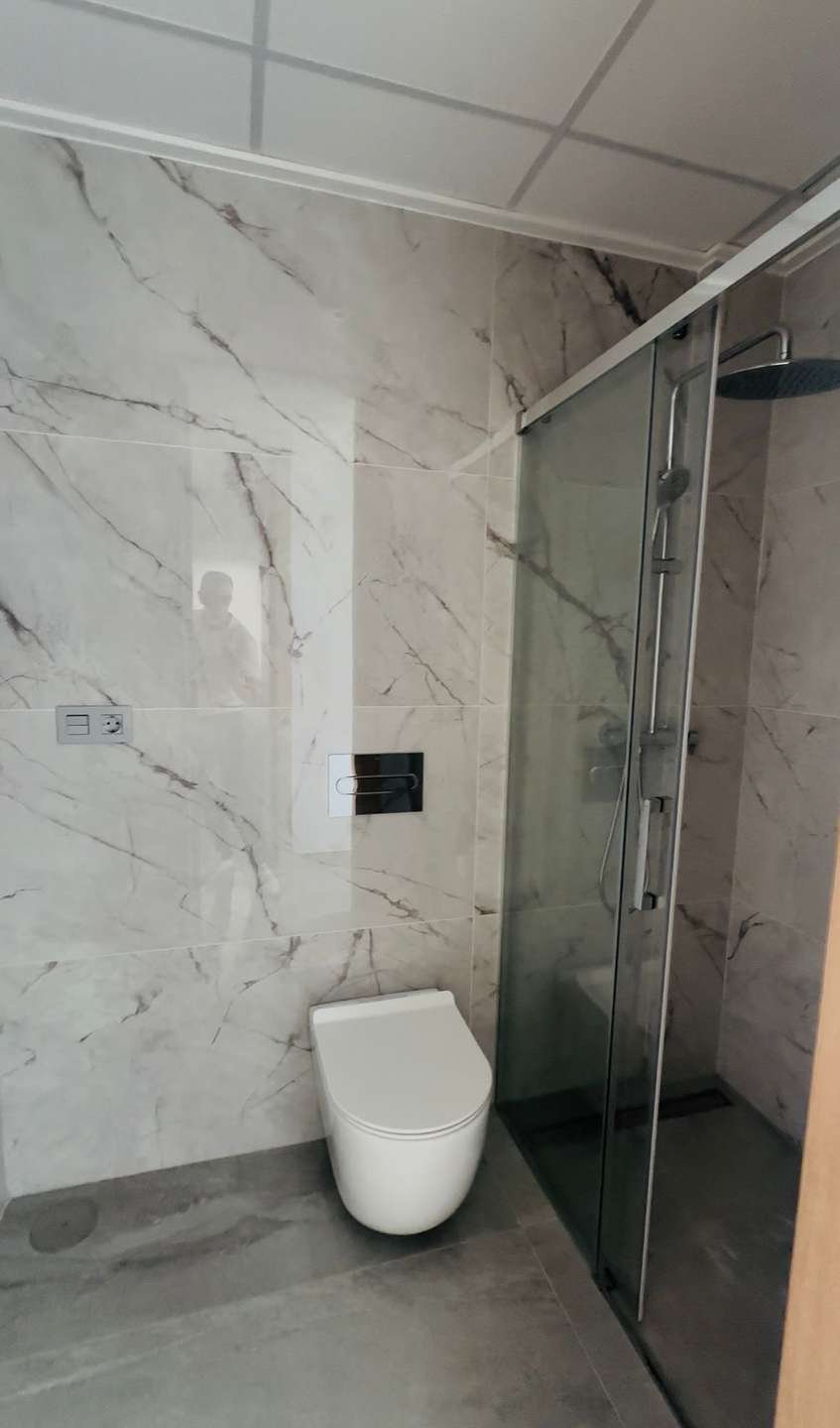 Bezugsfertiges Haus in guter Lage mit Pool