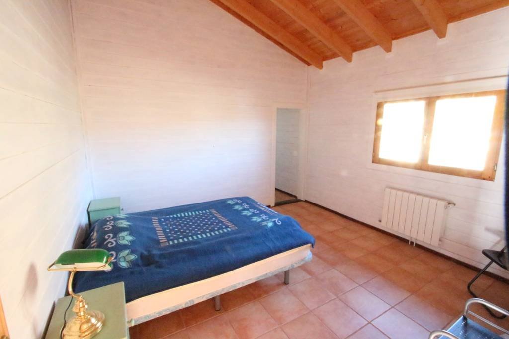 This villa is located in the beautiful natural environment of Jijona. The villa has a nice large plot of 25,000 m2.The beautiful nature that surrou...