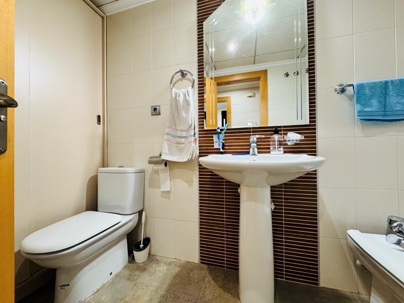   This apartment is located in the center of La Mata, close to all amenities and just 100 meters from the beach.It has a surface area of 58 m2 and ...