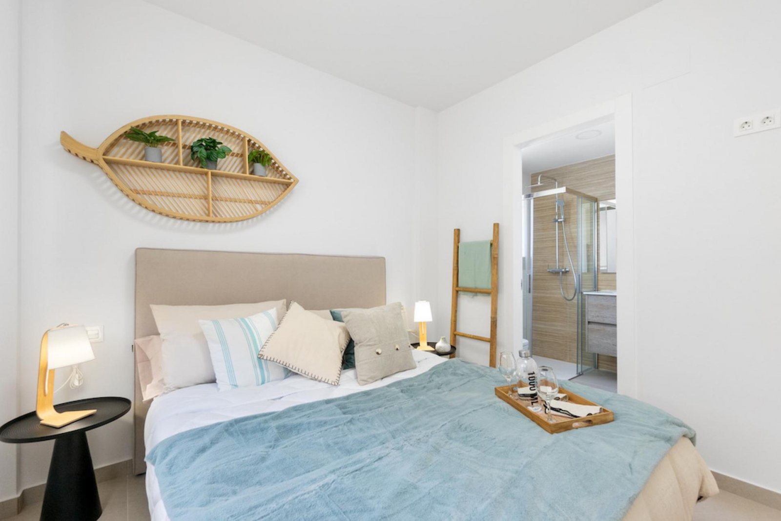 <p>Duplex provided with 3 Bedrooms and 2 Bathrooms, communal swimming pool and parking space on own plot. </p><p>Discover the perfect balance betwe...