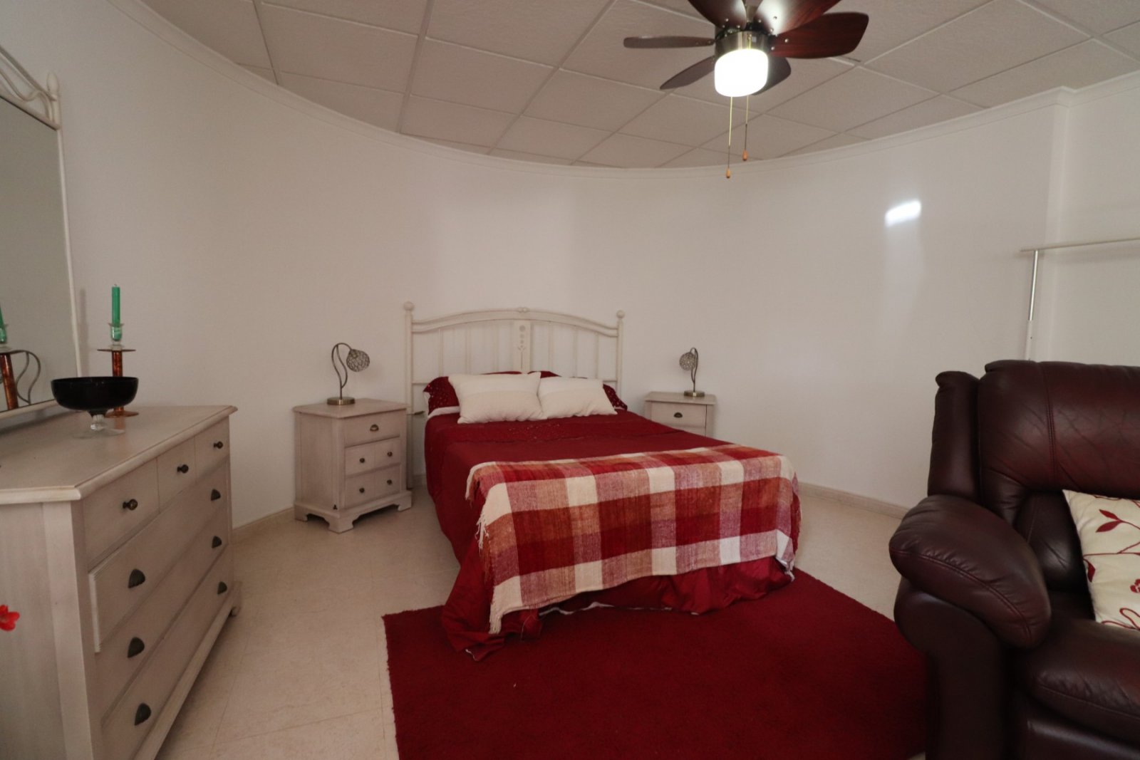   This Remarkable, West Facing, Corner, Five Bedroom Detached Villa in Lomas de La Juliana is located in a prominent position on the Costa Blanca S...