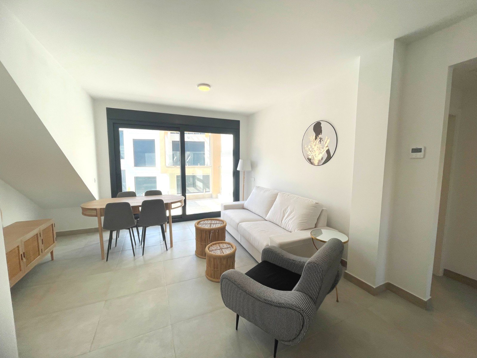   This South Facing, Two Bedroom, Top Floor Corner Apartment is located within a 10 minute walk of a main chain supermarket, JYSK furniture store, ...