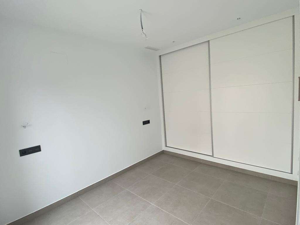 Schönes Haus mit Garage oder viertem Schlafzimmer