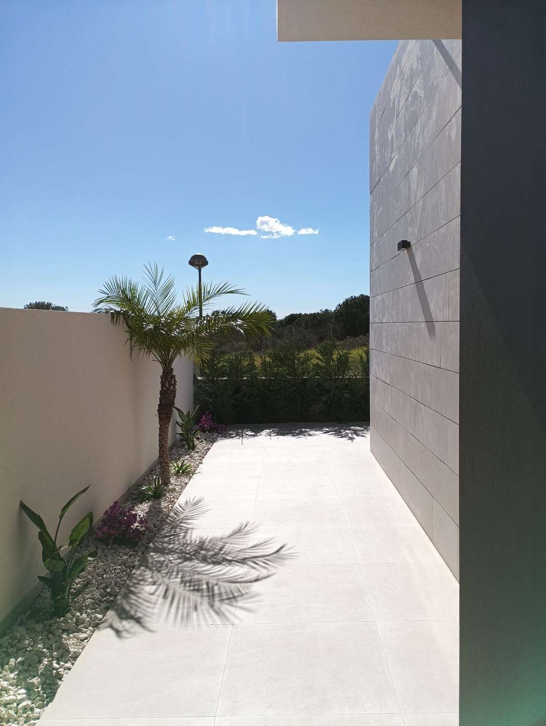 Exklusive Villa in der Nähe des Meeres und des Golfplatzes Lo Romero