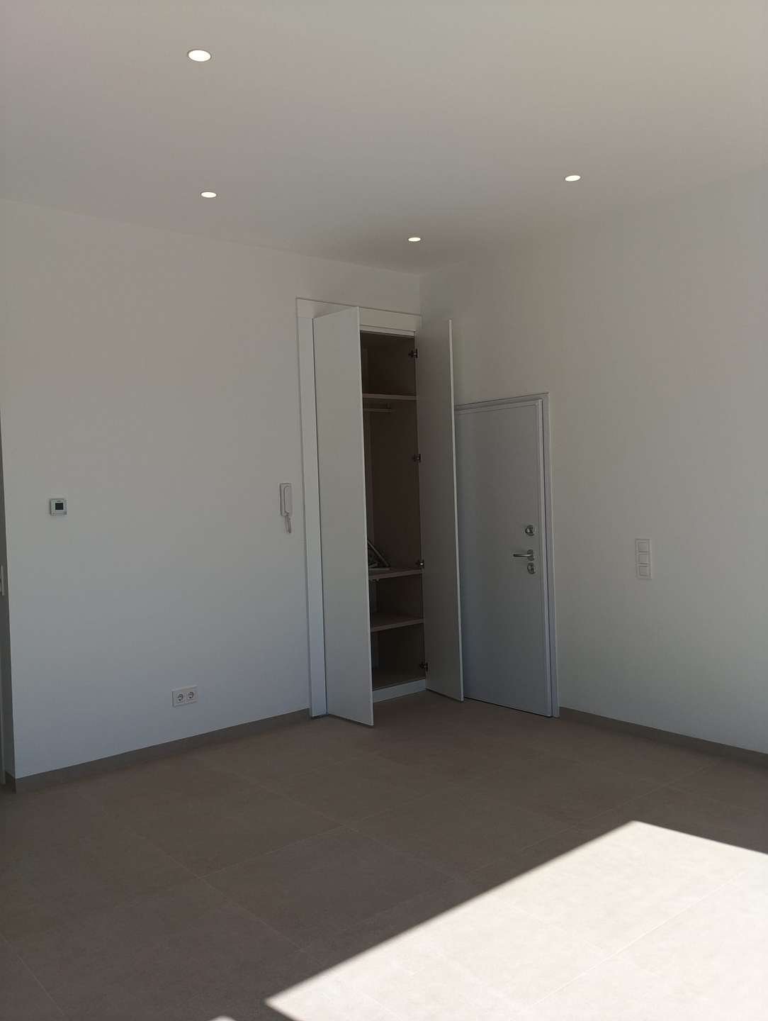 Exklusive Villa in der Nähe des Meeres und des Golfplatzes Lo Romero