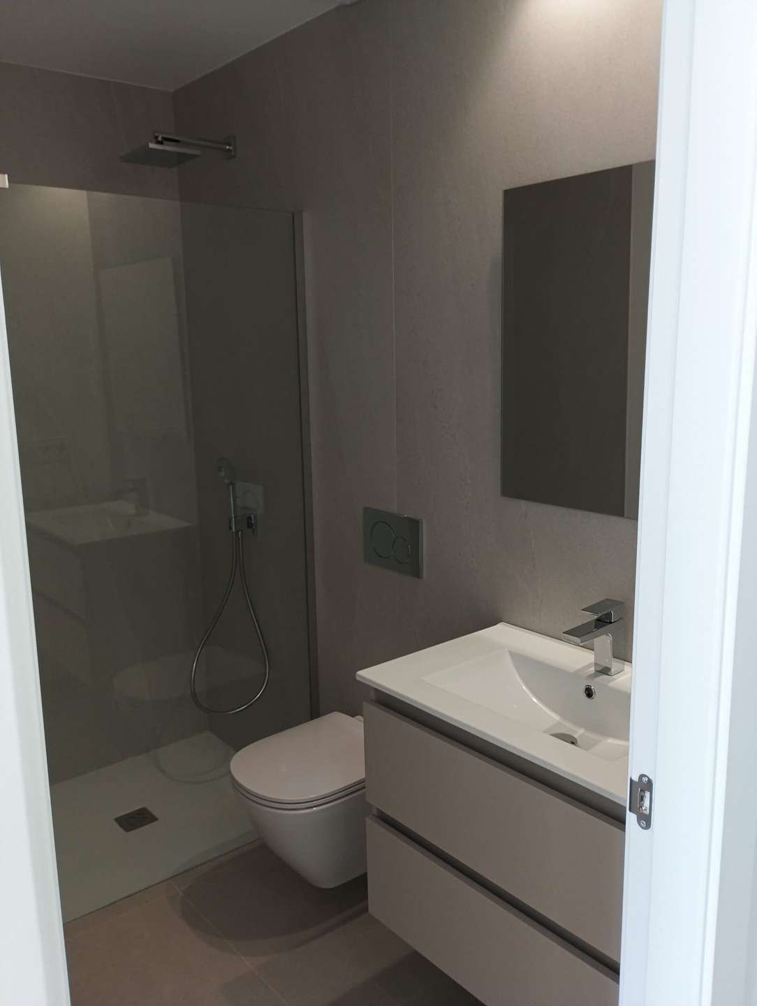 Exklusive Villa in der Nähe des Meeres und des Golfplatzes Lo Romero