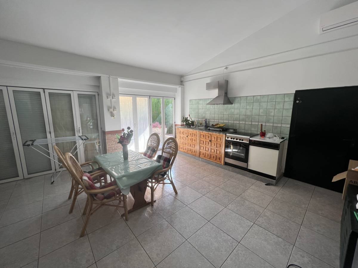 Detached house for sale just 3 km to the town of Castalla, with 221 m² built (approx. 200 m² usable).It features 3 spacious bedrooms with two bathr...