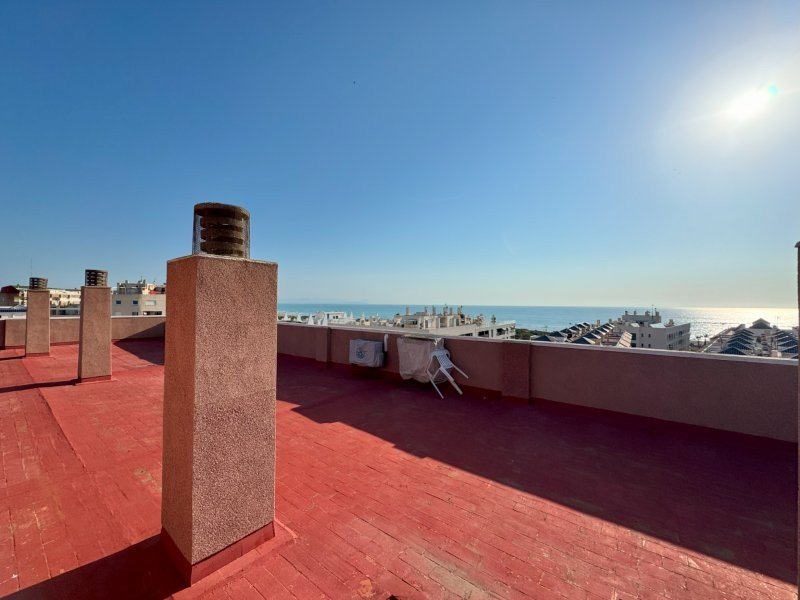   This apartment is located just 150 meters from the beach. It comes with a very good parking space included in the price, and the community has a ...