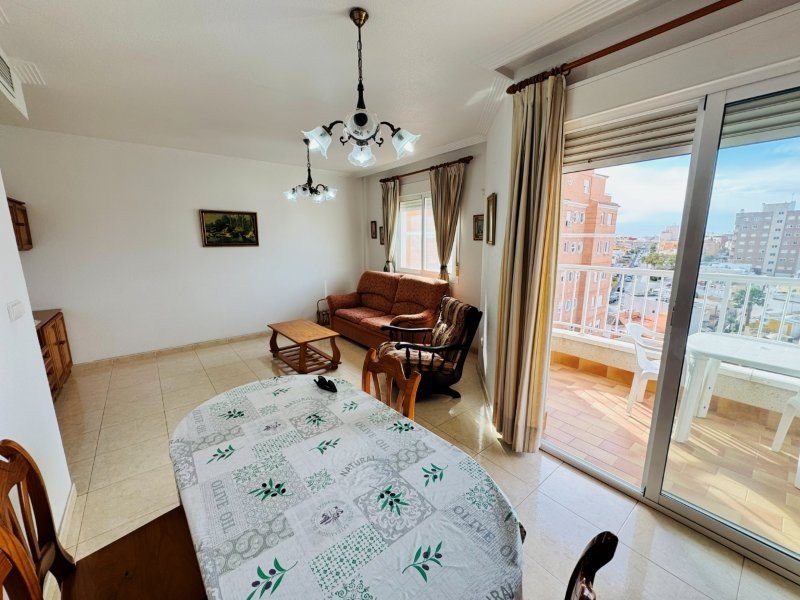   This apartment is located in Nueva Torrevieja. The building was constructed in 1999. The apartment has approximately 70 square meters of living s...