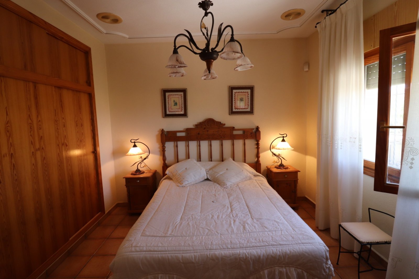   This Character, East Facing, Three Bedroom, Detached Villa in Lomas de la Juliana, a prestigious urbanisation located between the village of Algo...