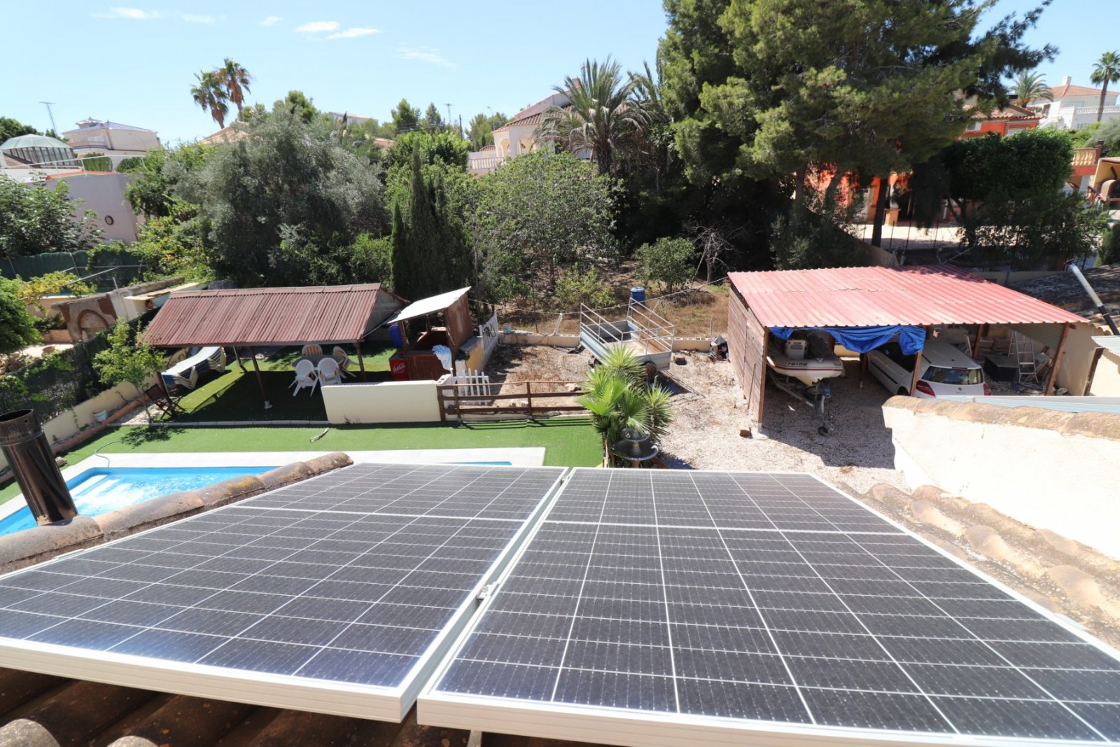   This Character, East Facing, Three Bedroom, Detached Villa in Lomas de la Juliana, a prestigious urbanisation located between the village of Algo...