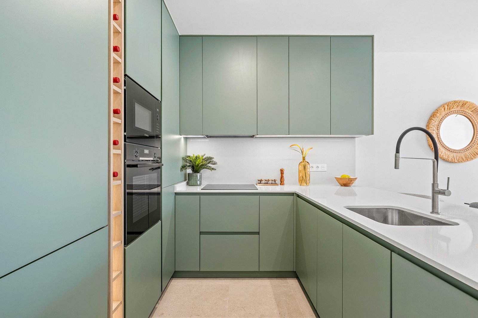 <p>Apartment with garden provided with 2 Bedrooms and 2 Bathrooms, communal swimming pool and parking spot. </p><p>This development offers a combin...