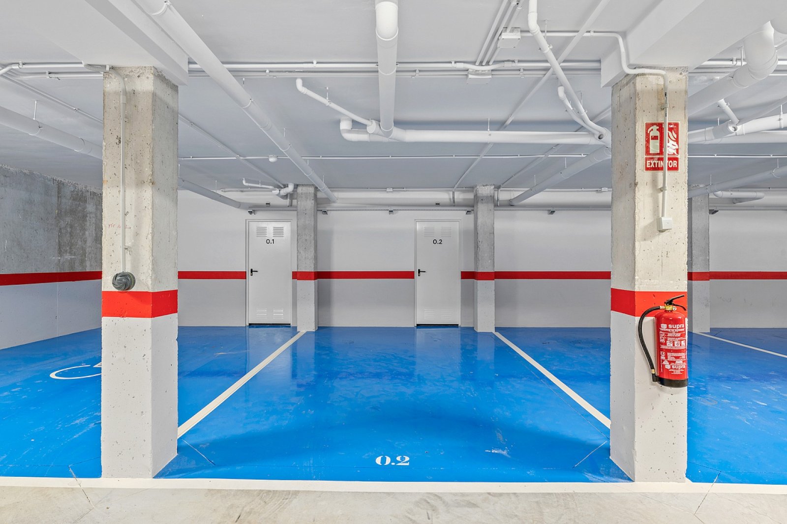 <p>Apartment with garden provided with 2 Bedrooms and 2 Bathrooms, communal swimming pool and parking spot. </p><p>This development offers a combin...