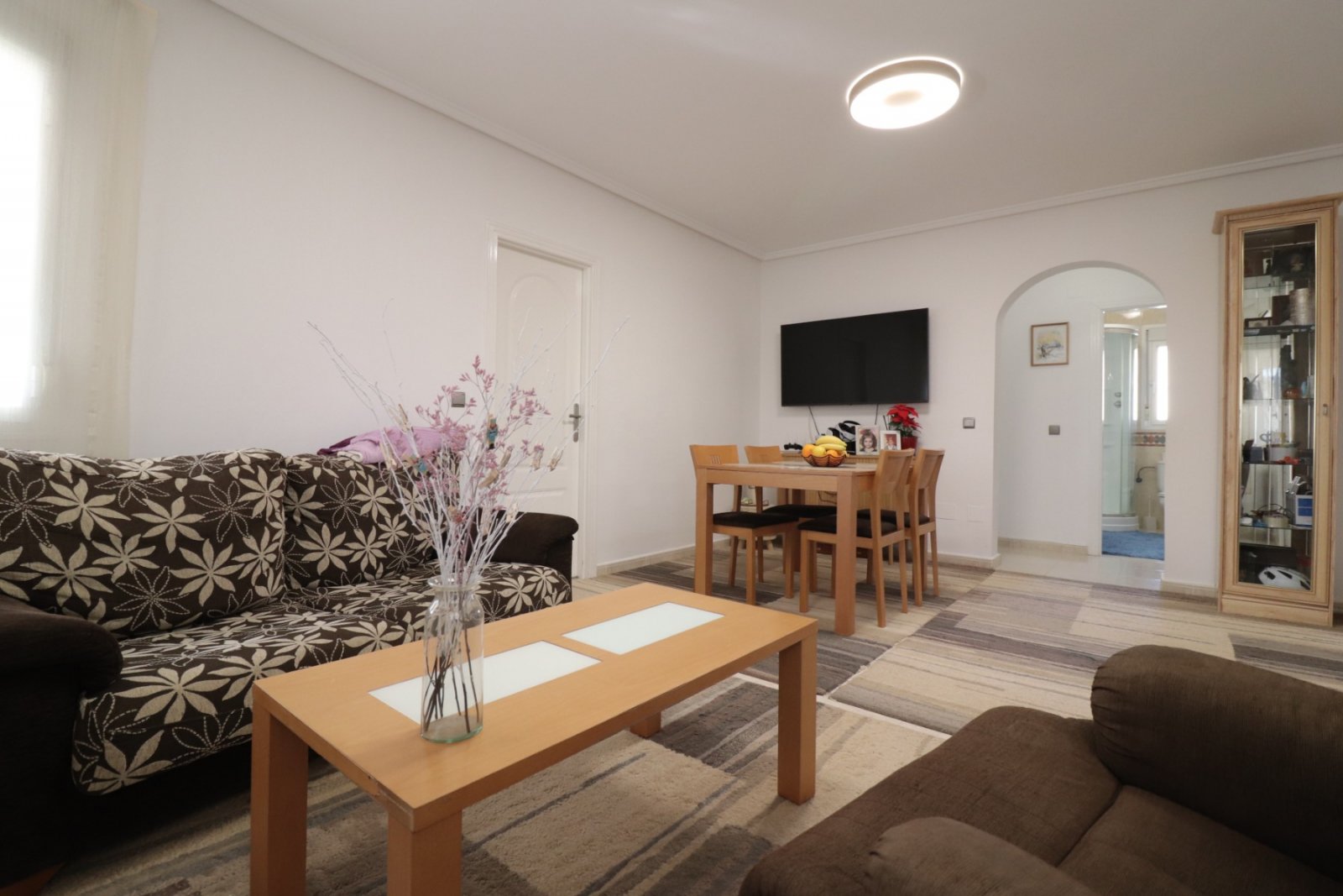   This South Facing, Three Bedroom, Detached Villa in Monte Azul, is located in a peaceful residential area with a bar and restaurant nearby. Just ...