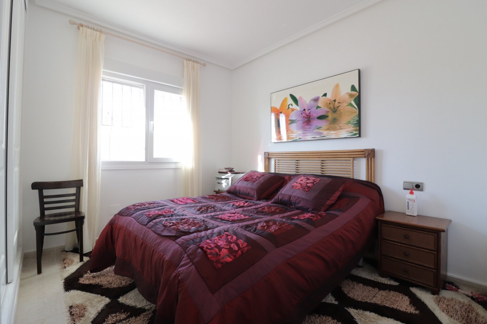   This South Facing, Three Bedroom, Detached Villa in Monte Azul, is located in a peaceful residential area with a bar and restaurant nearby. Just ...