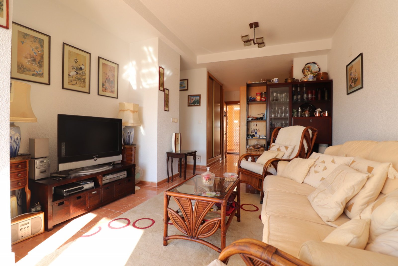   This West Facing, Three Bedroom Top Floor Apartment in Rafal is located in a lovely, traditional Spanish town on the Costa Blanca, within a short...