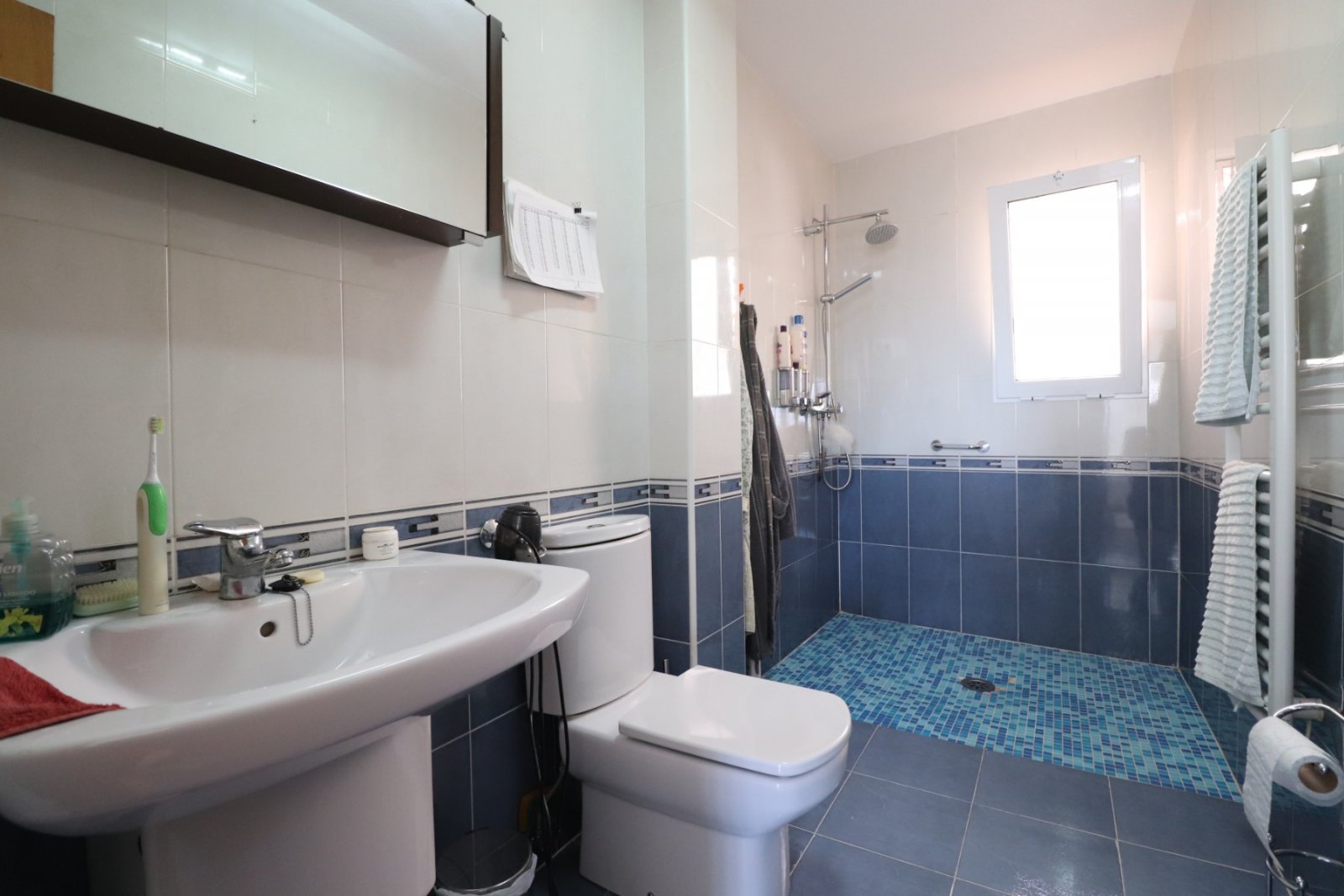   This West Facing, Three Bedroom Top Floor Apartment in Rafal is located in a lovely, traditional Spanish town on the Costa Blanca, within a short...