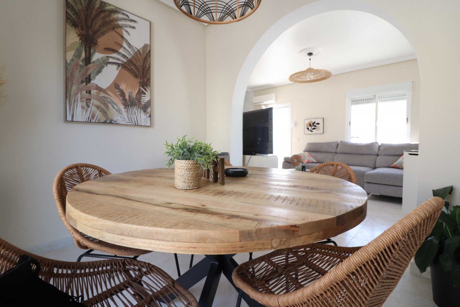   <br />This West Facing, Two Bedroom, Detached Villa in Benimar is located within a highly convenient area, just a 5 minute walk to a fantastic va...