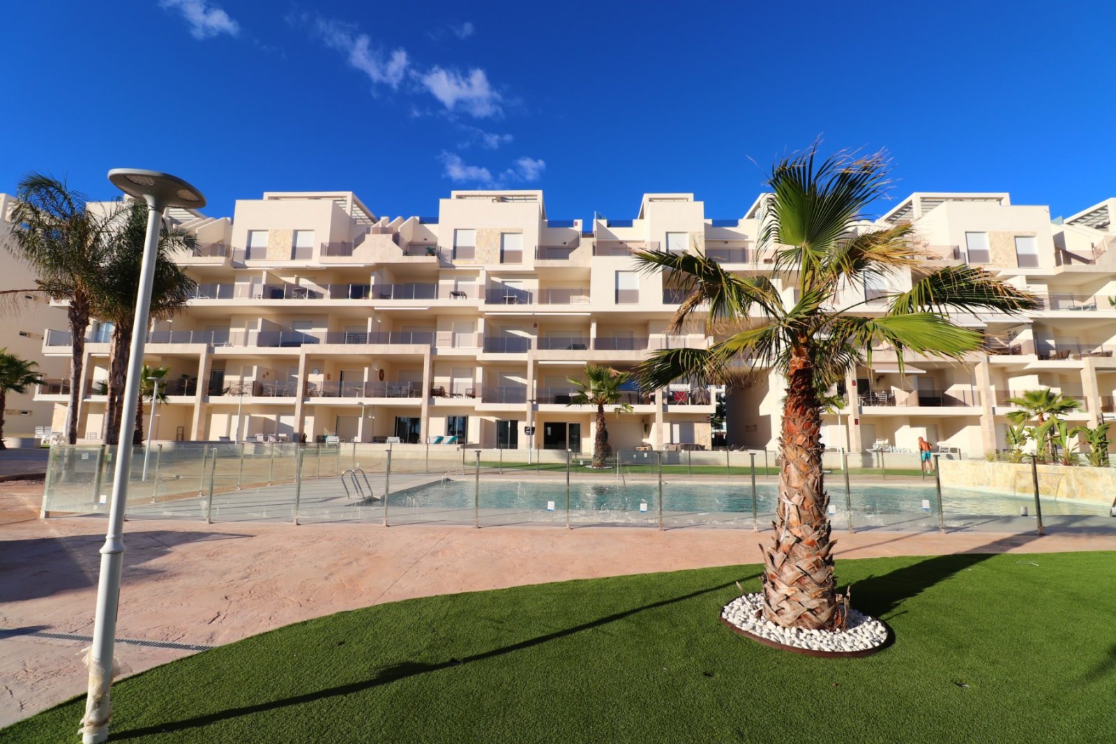   This South Facing Two Bedroom Ground Floor Apartment in Benijofar, is located in a desirable and modern residential area, just a five-minute driv...