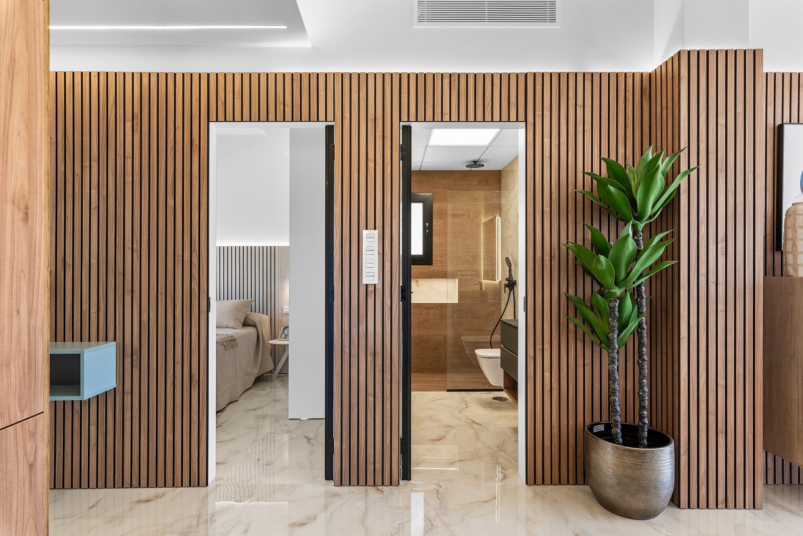 <p>Villa provided with 3 Bedrooms and 2 Bathrooms, private swimming pool and parking space on own plot. </p><p>This project of 40 villas offers the...