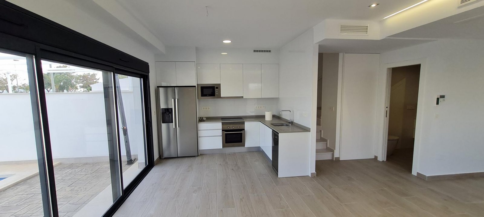 <p>Villa provided with 3 Bedrooms and 2 Bathrooms, optional swimming pool and parking space on own plot. </p><p>Discover this beautiful project wit...