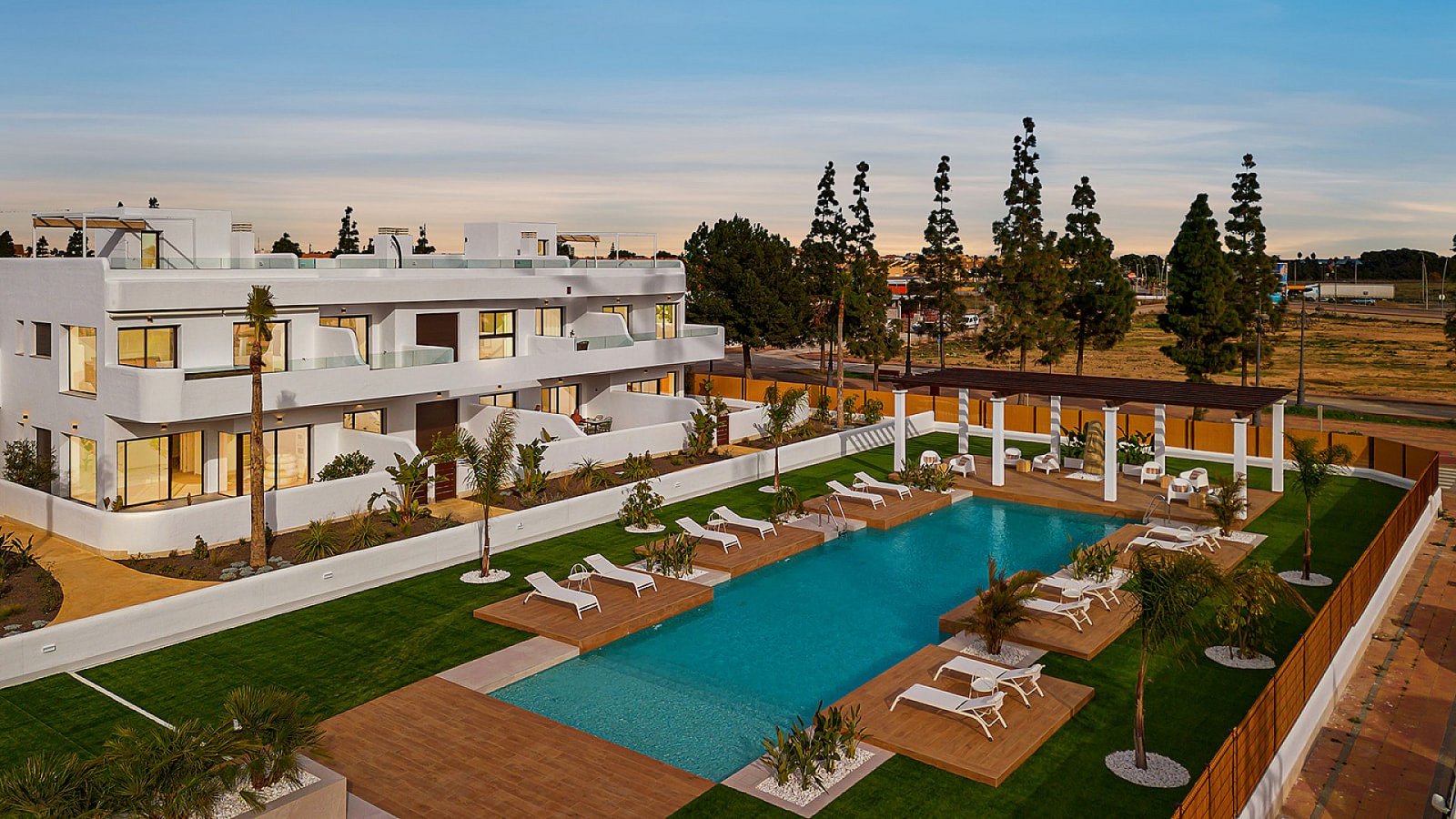 <p>Apartment with garden provided with 3 Bedrooms and 2 Bathrooms, communal swimming pool and parking space on own plot. </p><p>Discover these excl...