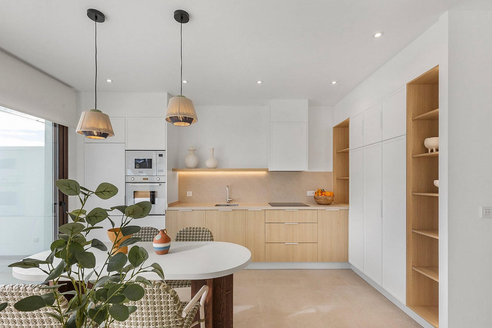 <p>Apartment with garden provided with 3 Bedrooms and 2 Bathrooms, communal swimming pool and parking space on own plot. </p><p>Discover these excl...