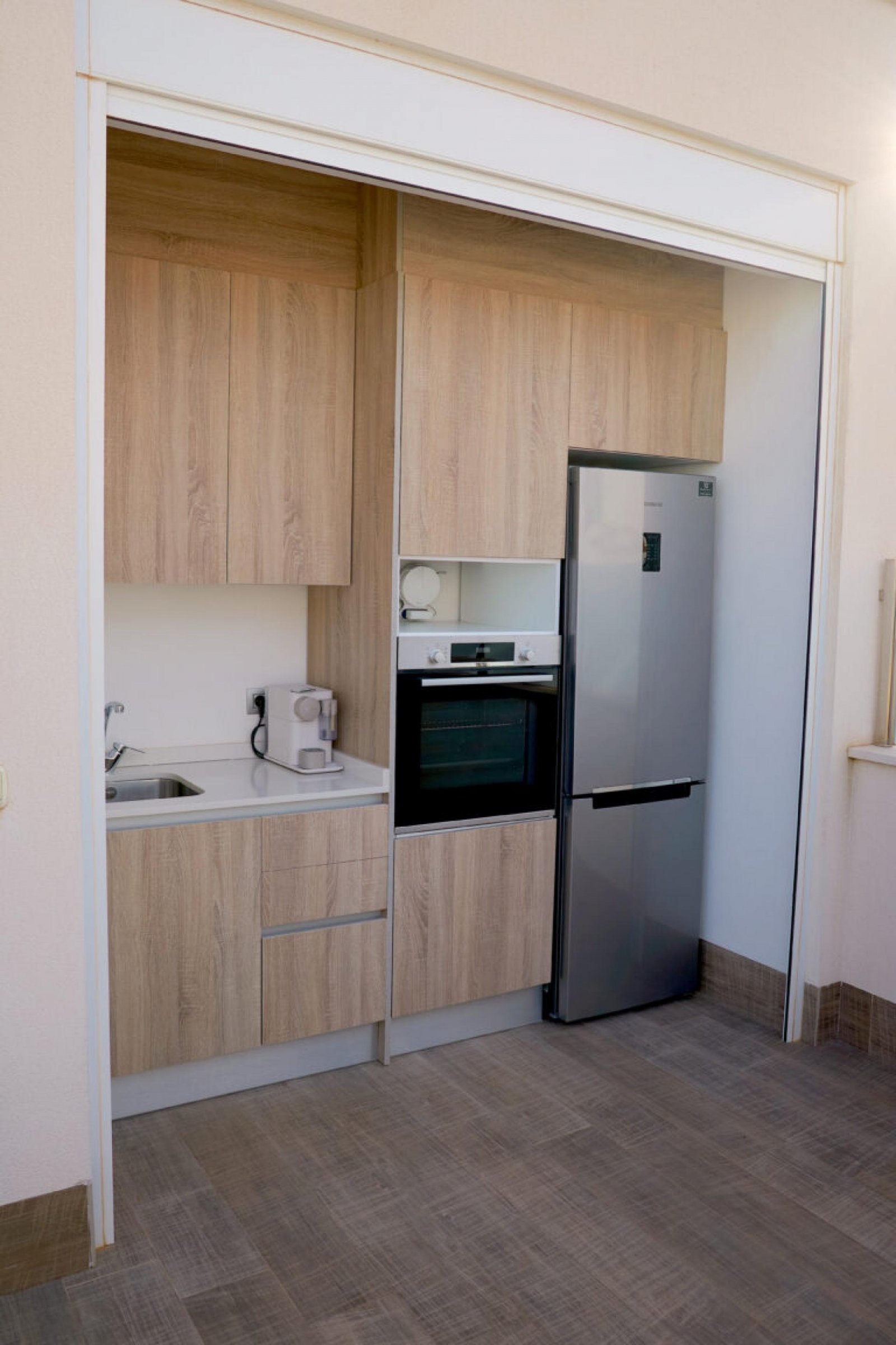 <p>Villa provided with 3 Bedrooms and 3 Bathrooms, private swimming pool and parking space on own plot. </p><p>This Beautiful property has distribu...